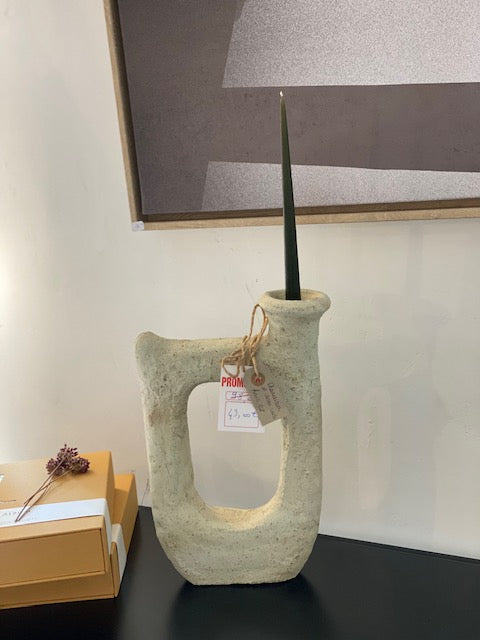 Chandelier en terre cuite beige