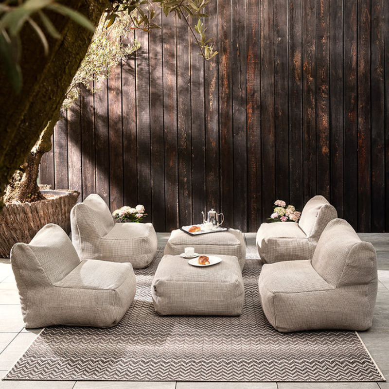 Location de Pouf avec dossier outdoor pour vos évènements - Mise en scène