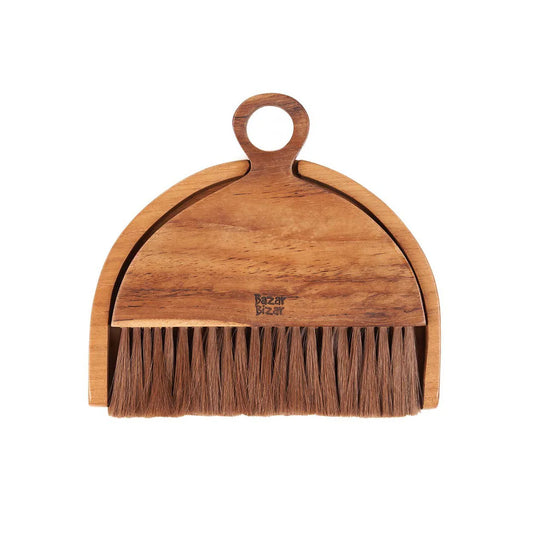 Balai Tata en bois de teck