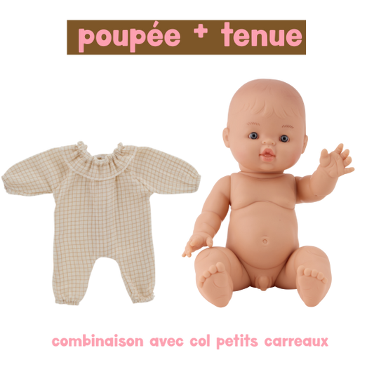 Poupons avec tenue