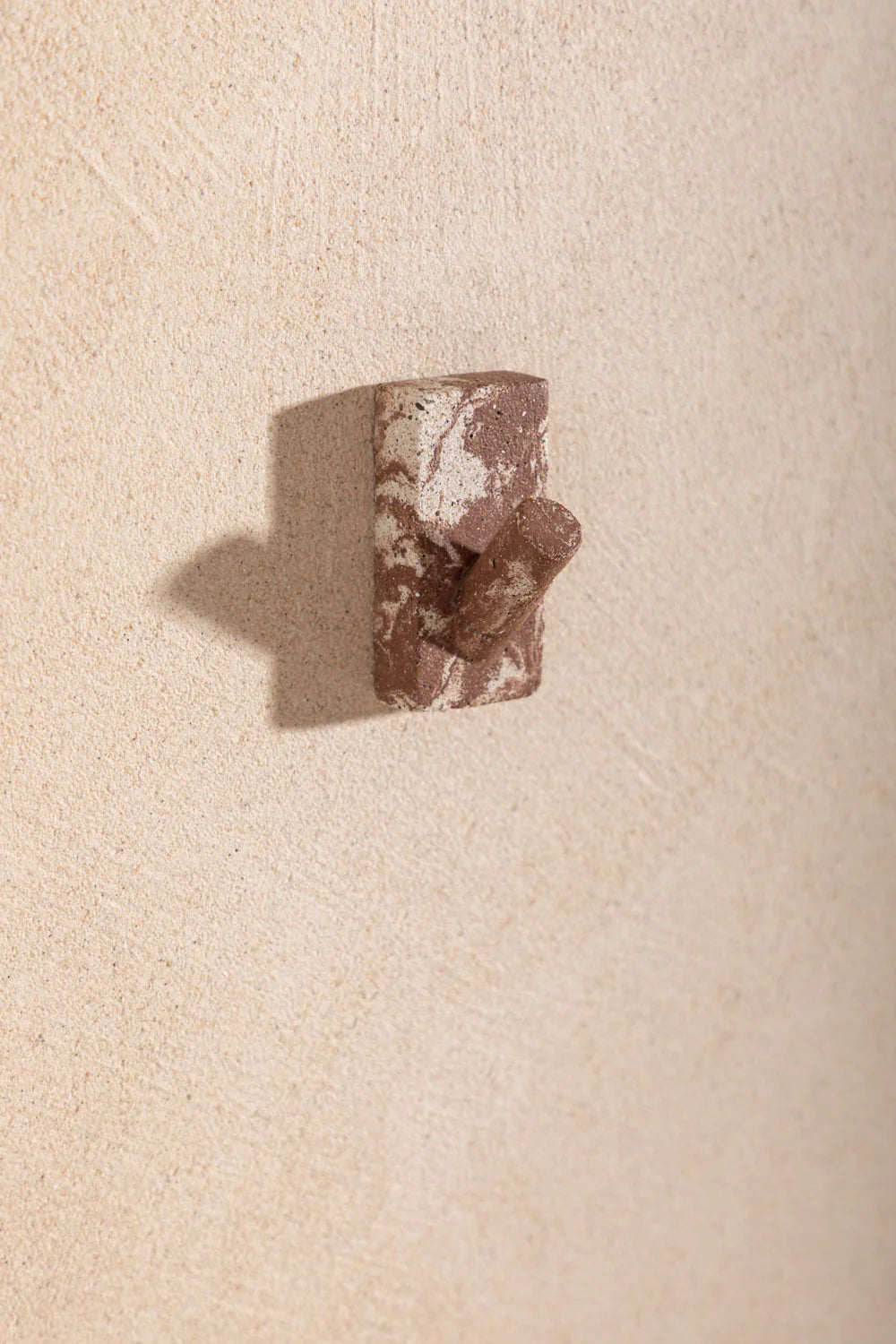 Patère murale PIA en béton