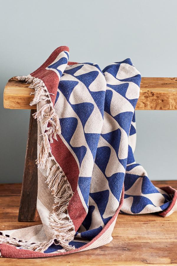 Plaid Rimmie à motifs graphiques bleu et écru 160 × 130 cm